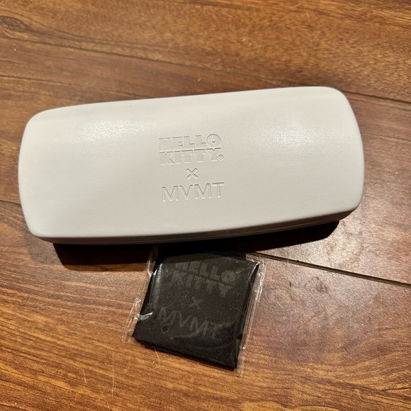 MVMT hello kitty trap sunglasses. Brand new in box. Sold out on website ! - Picture 3 of 6